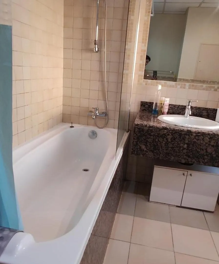 Homestay At The Top Sky Jbr Dubai