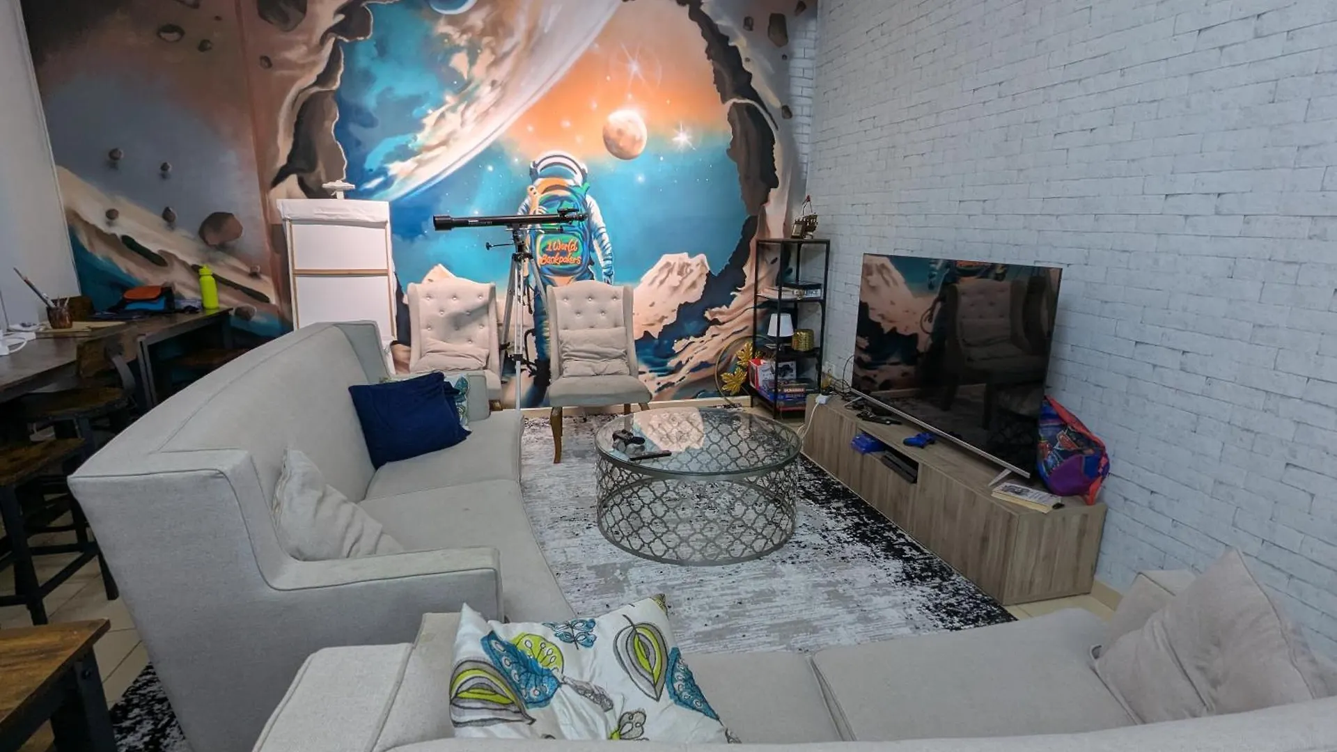 At The Top Sky Jbr Dubai Homestay